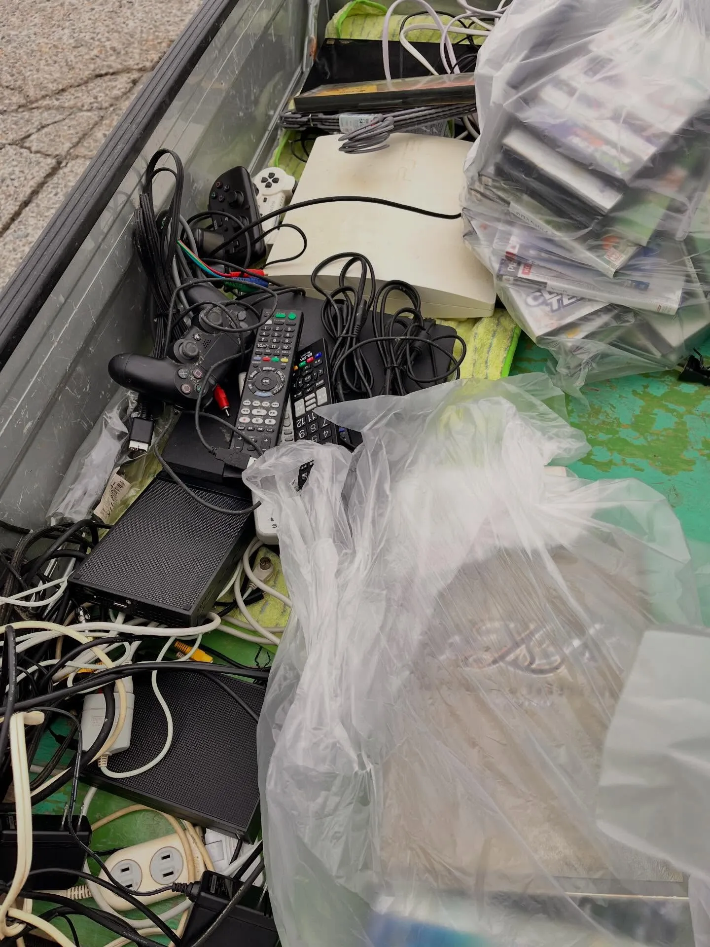 引越し前の要らない？いる？品物の買い取り依頼です！